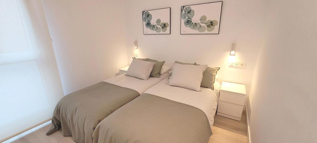 Cozy White Home in Getxo Zewnętrze zdjęcie