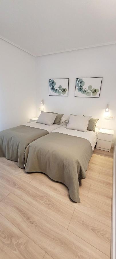 Cozy White Home in Getxo Zewnętrze zdjęcie