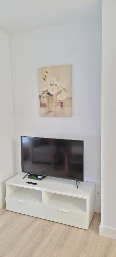 Cozy White Home in Getxo Zewnętrze zdjęcie